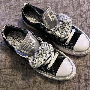 Converse Chuck Taylor All Star Double Tongue low-top Sneakers 
Women’s Size 7